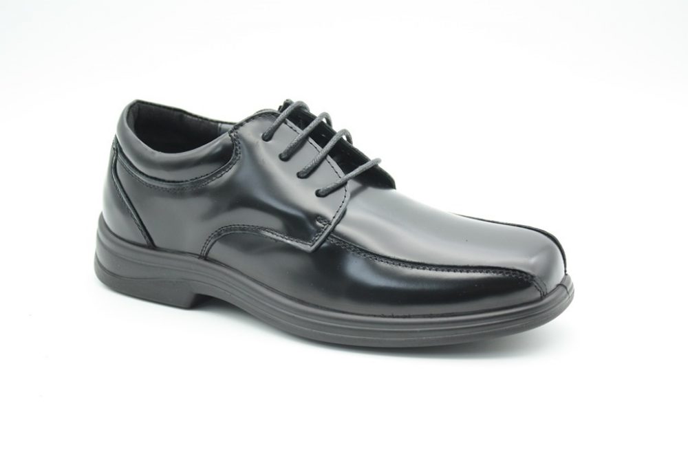נעלי נוער שבתיות מעור בצבע שחור מבריק  דגם 1113