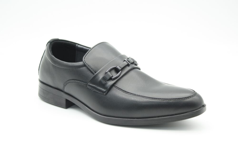 נעלי נוחות אלגנטיות לנוער מעור בצבע שחור מט  דגם 669-302